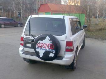 2000 Mitsubishi Pajero iO Wallpapers