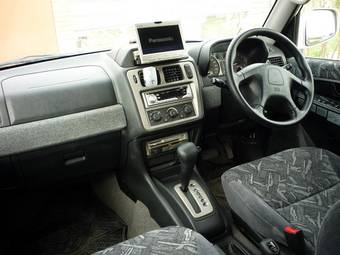 2000 Mitsubishi Pajero iO For Sale