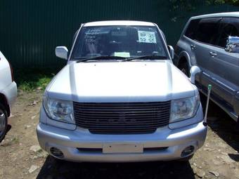 2000 Mitsubishi Pajero iO Pictures