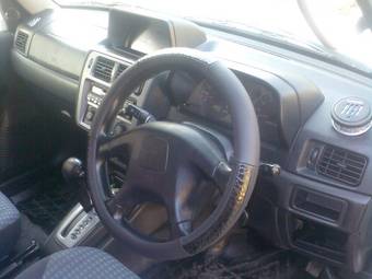 2000 Mitsubishi Pajero iO Pictures