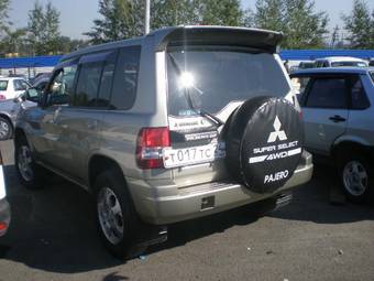 2000 Mitsubishi Pajero iO Pictures