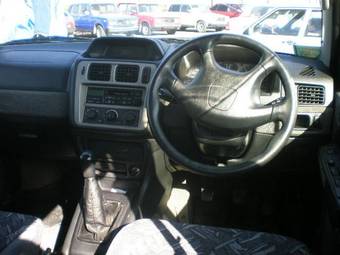 2000 Mitsubishi Pajero iO Pictures