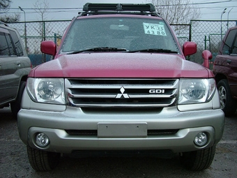 Mitsubishi Pajero iO