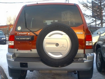 2001 Pajero iO