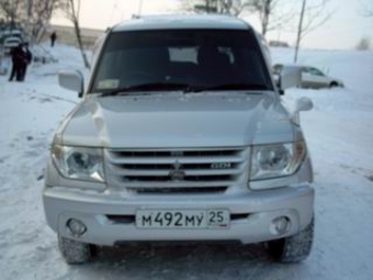 Pajero iO
