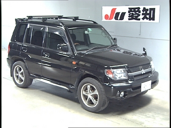 Pajero iO