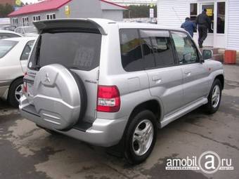 2001 Pajero iO