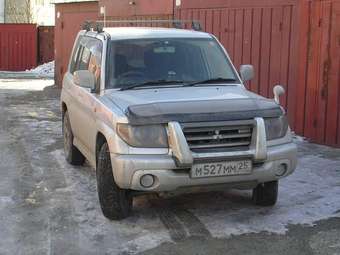 Pajero iO