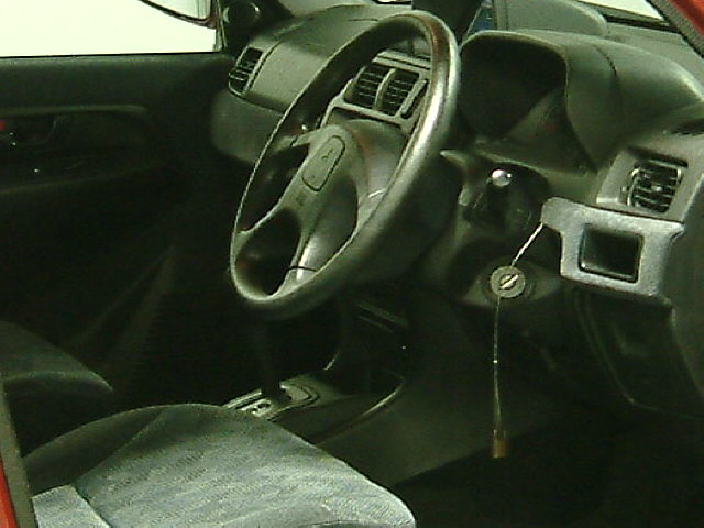 2001 Mitsubishi Pajero iO Pictures