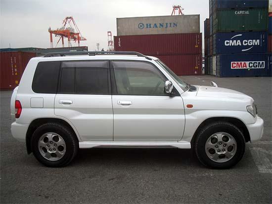 2001 Mitsubishi Pajero iO For Sale