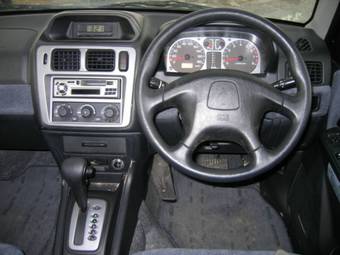 2001 Mitsubishi Pajero iO Wallpapers