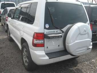 2001 Mitsubishi Pajero iO Photos