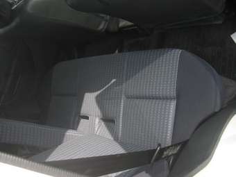 2001 Mitsubishi Pajero iO Photos