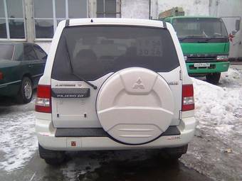 2001 Mitsubishi Pajero iO Pictures