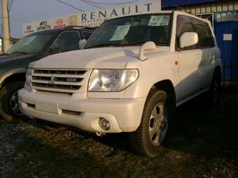2001 Mitsubishi Pajero iO For Sale