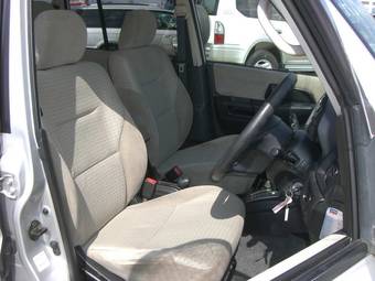 2001 Mitsubishi Pajero iO Pictures