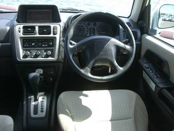 2001 Mitsubishi Pajero iO Pictures