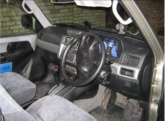2001 Mitsubishi Pajero iO Pictures