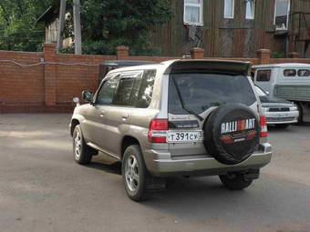 2001 Mitsubishi Pajero iO Photos