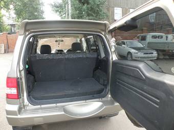 2001 Mitsubishi Pajero iO Pictures