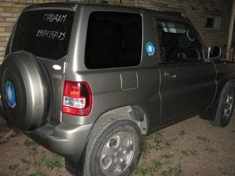 2001 Mitsubishi Pajero iO Pictures