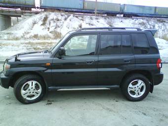 2001 Mitsubishi Pajero iO For Sale