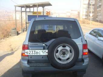 2002 Mitsubishi Pajero iO Pictures