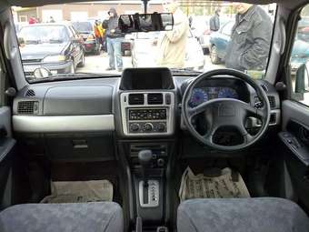 2002 Mitsubishi Pajero iO Photos