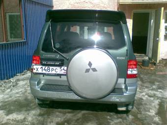 2002 Mitsubishi Pajero iO Pictures