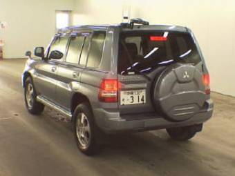 2002 Mitsubishi Pajero iO Photos