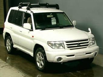 2002 Mitsubishi Pajero iO Pictures