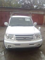 2002 Mitsubishi Pajero iO Photos