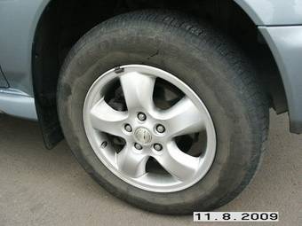 2002 Mitsubishi Pajero iO Pictures