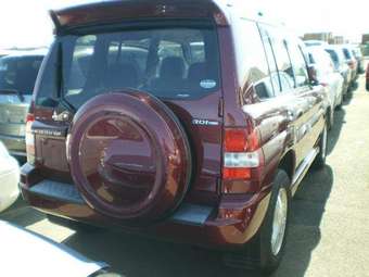 Mitsubishi Pajero iO