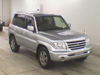 2003 Mitsubishi Pajero iO Pictures