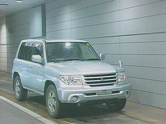 2003 Mitsubishi Pajero iO Pictures
