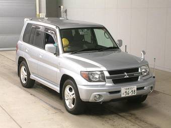 2003 Mitsubishi Pajero iO Pics