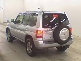 2003 Mitsubishi Pajero iO Pictures