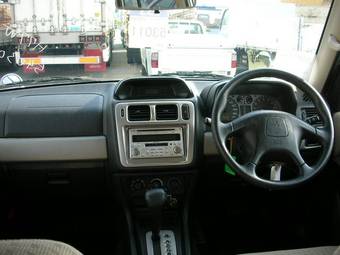 2004 Mitsubishi Pajero iO Pictures