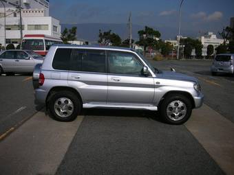 2004 Mitsubishi Pajero iO For Sale