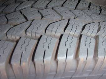 2004 Mitsubishi Pajero iO Pictures