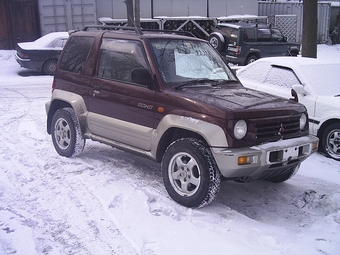 1995 Mitsubishi Pajero Junior