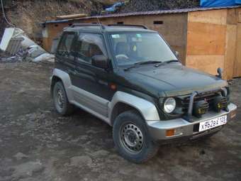 Pajero Junior