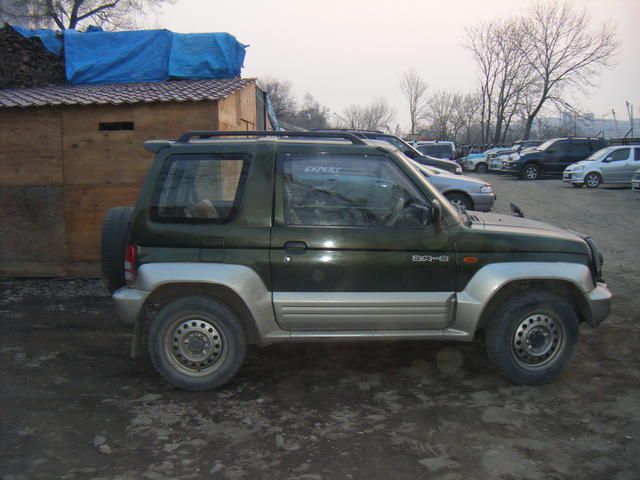 1995 Mitsubishi Pajero Junior