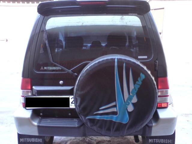1995 Mitsubishi Pajero Junior