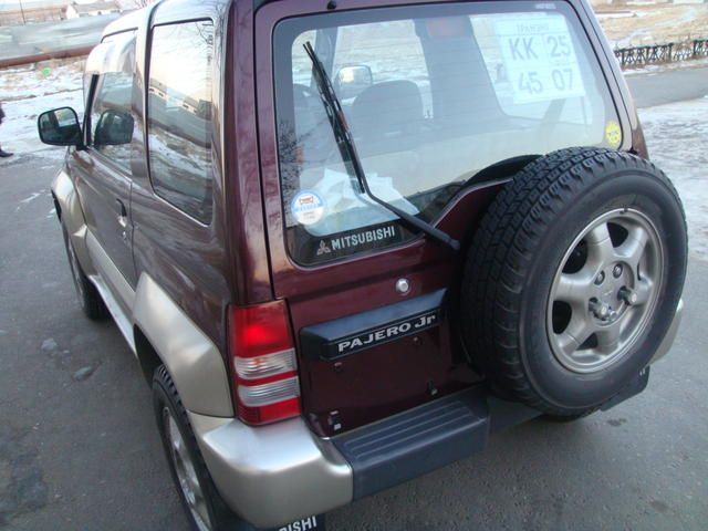 1995 Mitsubishi Pajero Junior