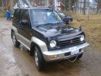 1995 Mitsubishi Pajero Junior