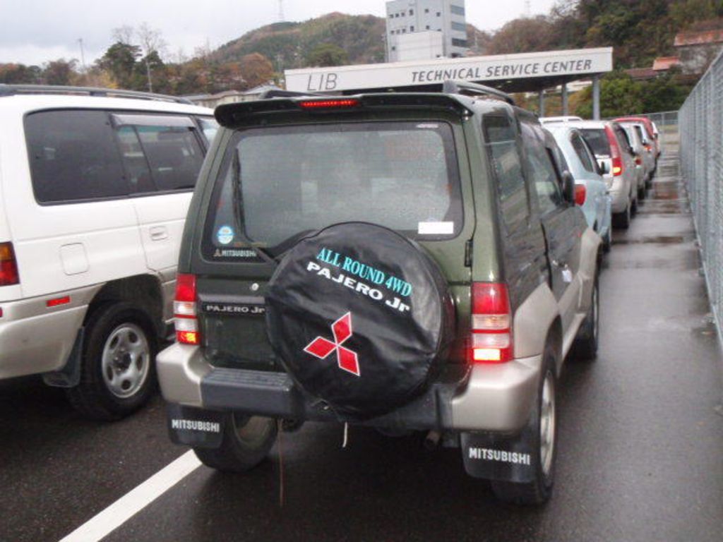 1995 Mitsubishi Pajero Junior