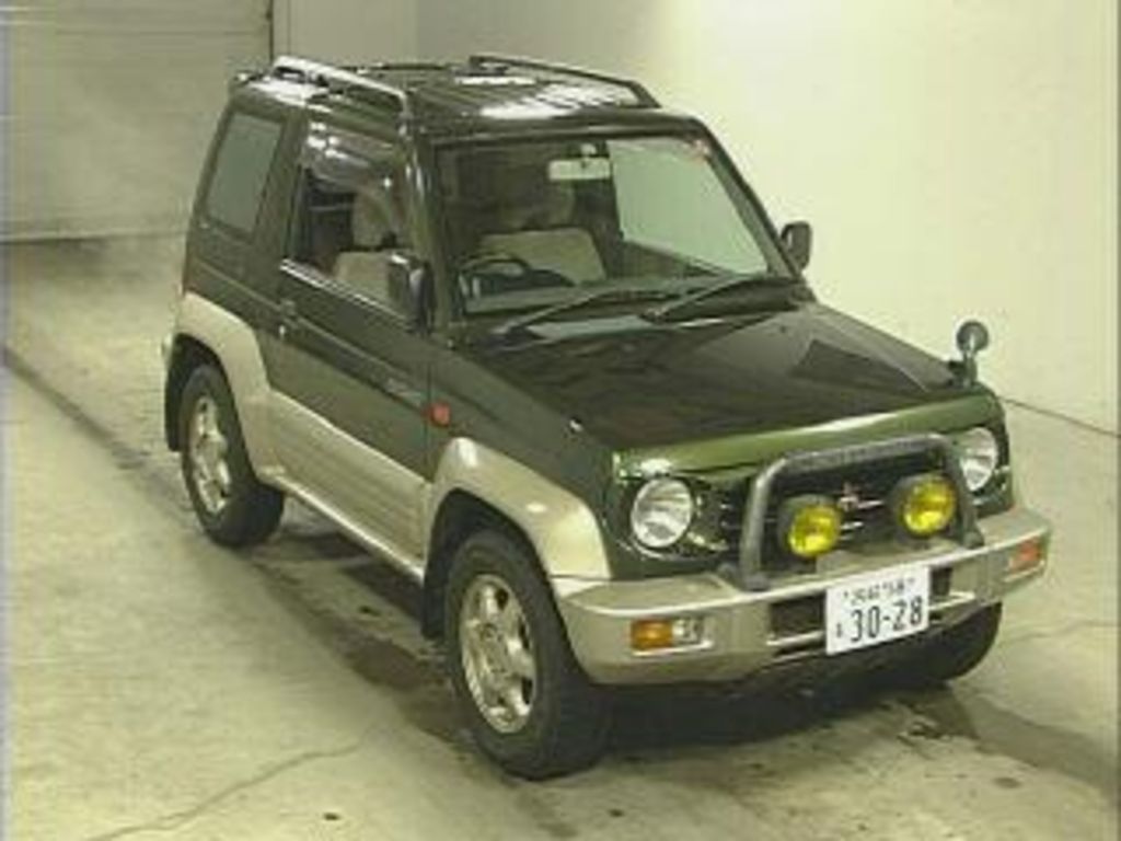 1995 Mitsubishi Pajero Junior