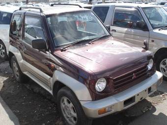 1995 Mitsubishi Pajero Junior Pictures